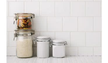 Jak wyczyścić płytki po remoncie?