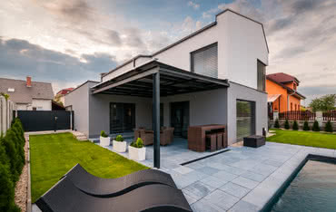 Czym kierować się przy wyborze okien do nowoczesnego domu?