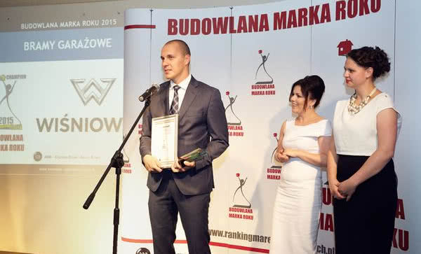 Wiśniowski z tytułem Złoty Champion Roku 2015 i Złota Budowlana Marka Roku 2015