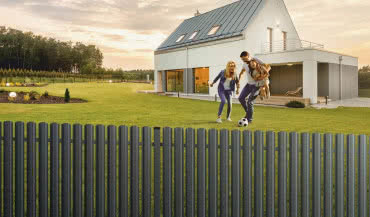 Sztachety metalowe – praktyczne i trwałe ogrodzenie 