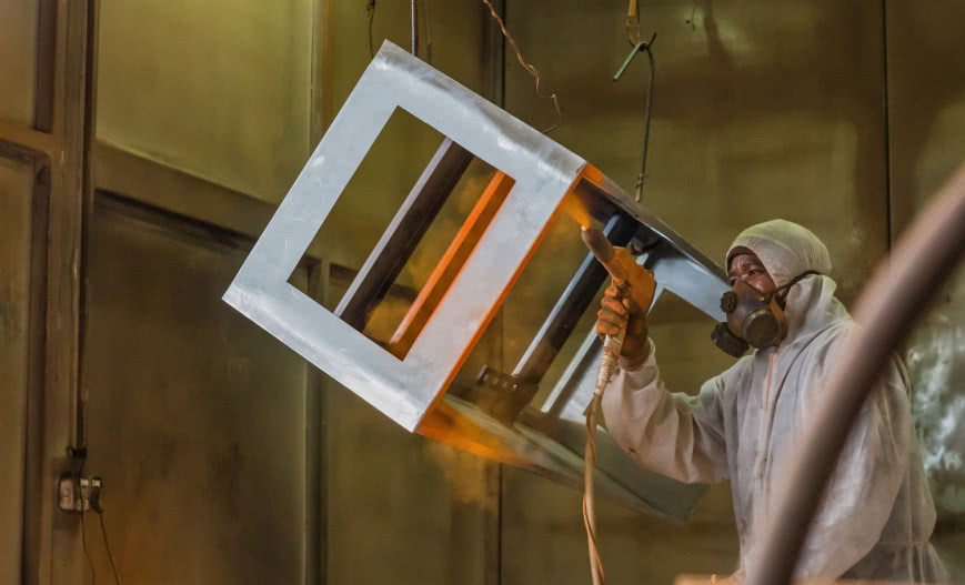 Lakierowanie proszkowe – na czym polega i kiedy się sprawdza?