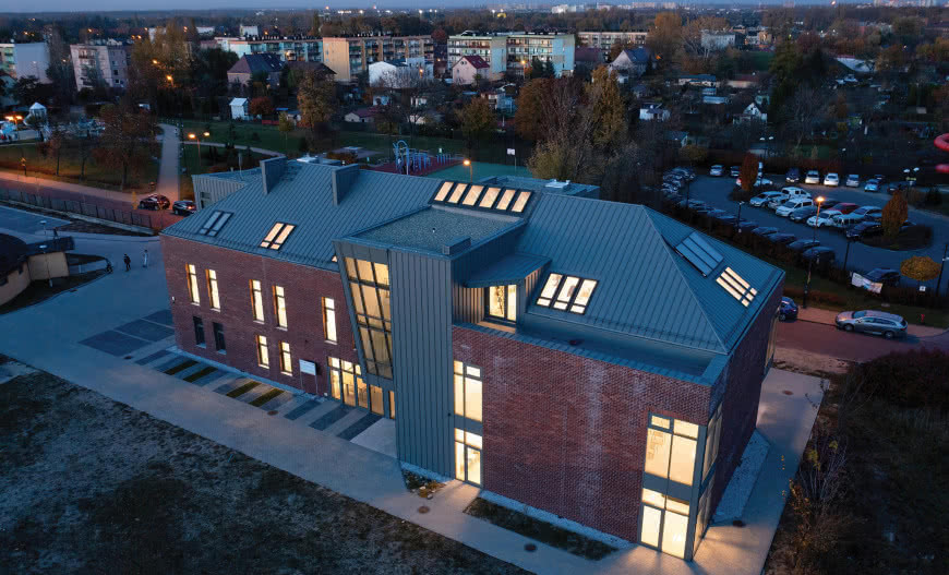 Okna dachowe FAKRO w Lokalnym Centrum Integracji i Usług Społecznych w Gliwicach