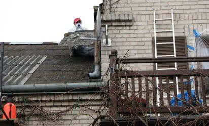 Ile kosztuje wymiana pokrycia azbestowego?