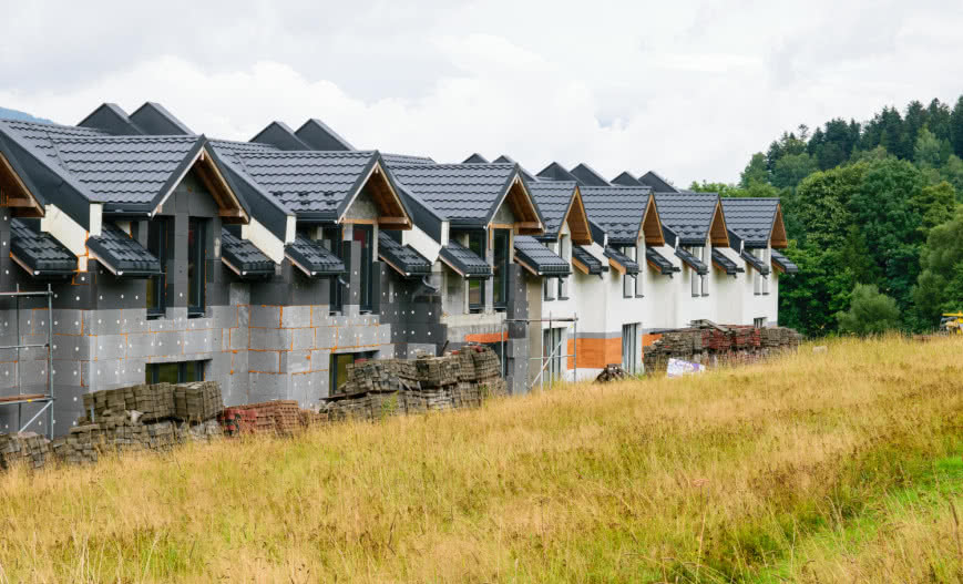 Nowe osiedla na miejskich gruntach rolnych - rząd chce ułatwić budowę mieszkań