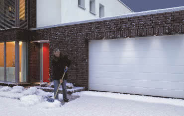 Lepsze wietrzenie garażu dzięki systemowi automatycznej wentylacji Hörmann