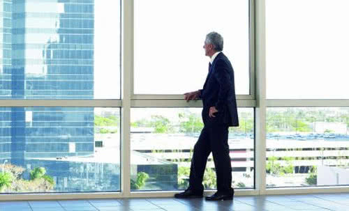 Recepta na upalne dni - wysokoselektywne szkło do ochrony przeciwsłonecznej SunGuard® SNX 50/23 firmy Guardian