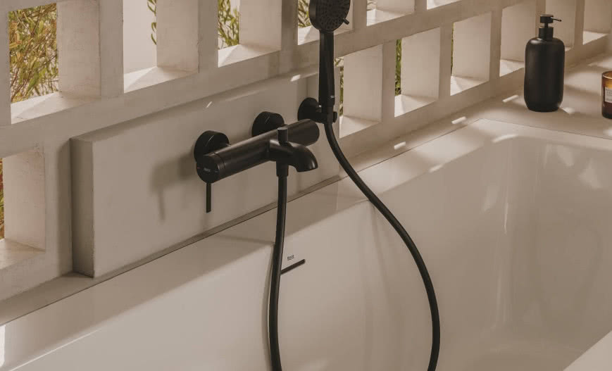 Ona - seria niepowtarzalnych kolorowych baterii