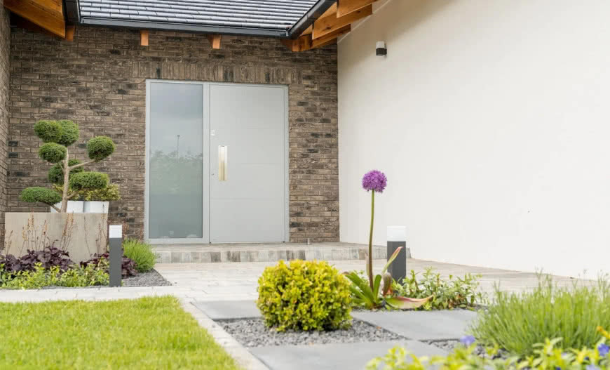 7 najczęściej zadawanych pytań w Google o drzwi wejściowe