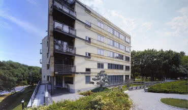 Szkło przeciwsłoneczne wspiera walkę z upałem