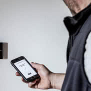 Inteligentny regulator pokojowy NEA SMART 2.0