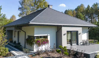 Ile naprawdę kosztuje dach przez 30 lat? Budżet bez pułapek