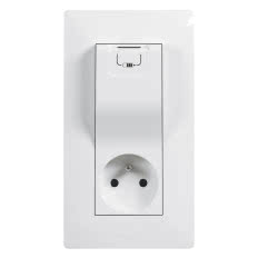 GNIAZDO 2P+Z z ładowarką USB