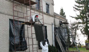 Jak uzyskać dofinansowanie z gminy na usunięcie azbestu?