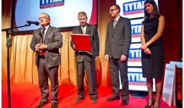 Selena uhonorowana statuetką Premium Brand