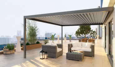 Nowość! Pergola przyścienna MB-OpenSky 120 - relaks w każdych warunkach pogodowych!