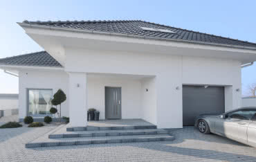 Czym się kierować przy wyborze drzwi wejściowych?