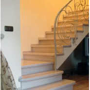 Schody ¼ zabiegu przyklejane