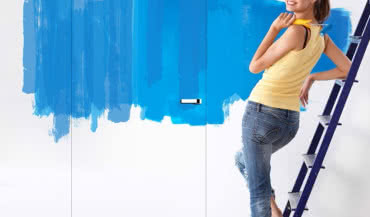 Drzwi pomalowane na wybrany kolor - nowe możliwości w INTER DOOR