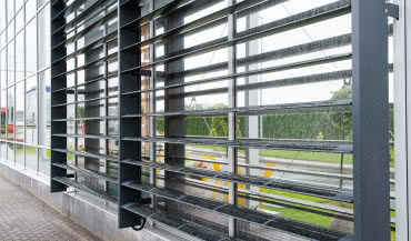 Sun Protection - łamacze światła z ogniwami perowskitowymi