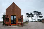 Dovecote Studio - wyjście na podwórze - fot. Philip Vile