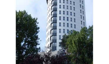 Okna Vetrex w luksusowym apartamentowcu - Lighthouse