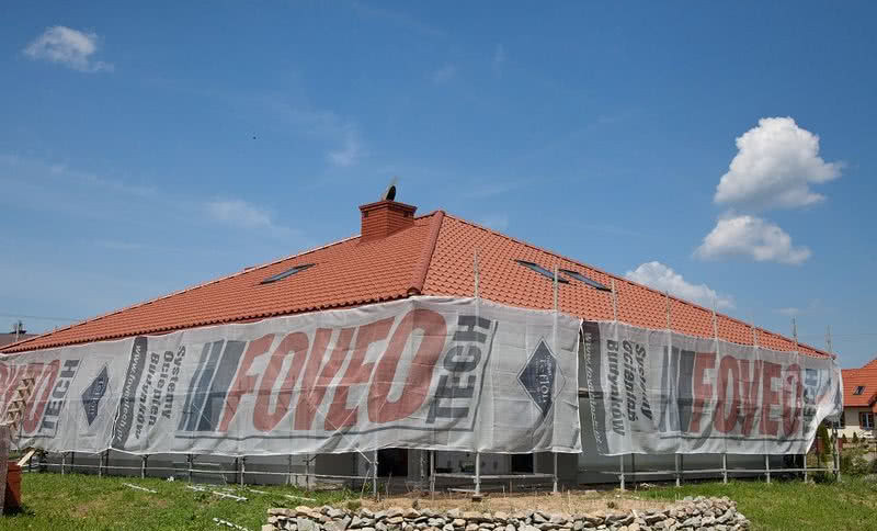 Jesienno-zimowe prace przy elewacji z pomocą FOVEO TECH