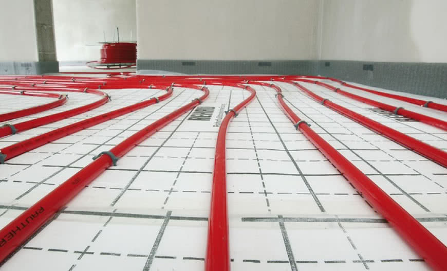 Czym jest chłodzenie płaszczyznowe?