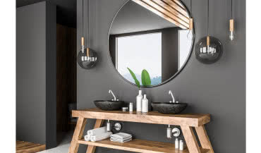 Montaż lustra krok po kroku