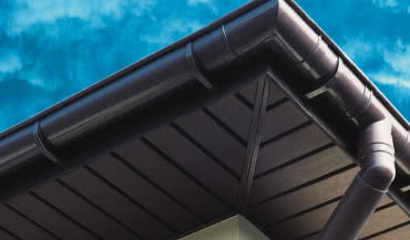 Podsufitka trzypanelowa - efektywne wykończenie dachu