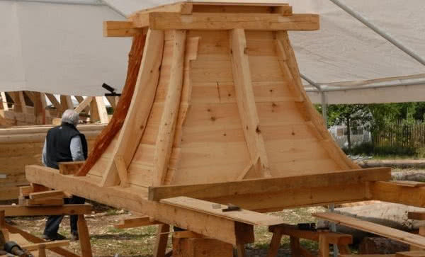 Replika dachu zabytkowego budynku