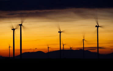 Analiza projektów związanych z OZE. Wnioski ekspertów