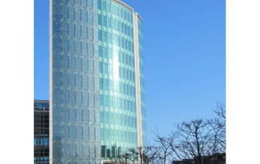 Technologie solarne z wykorzystaniem szkła w certyfikacji LEED