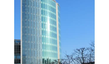 Technologie solarne z wykorzystaniem szkła w certyfikacji LEED