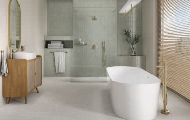 Złoto w łazience – technologia i design w nowoczesnej instalacji