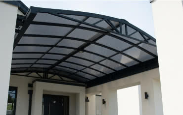 Jak zamontować płytę falistą Guttapral EVO? Poradnik krok po kroku dla każdego