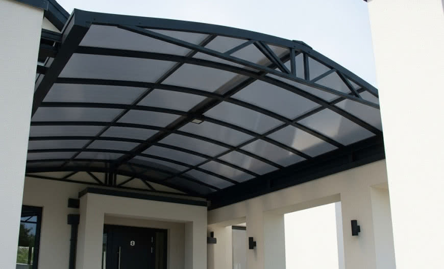 Jak zamontować płytę falistą Guttapral EVO? Poradnik krok po kroku dla każdego