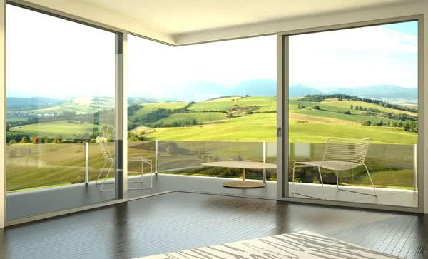 Zalety wielkoformatowych przeszkleń wykorzystywanych w budownictwie mieszkalnym