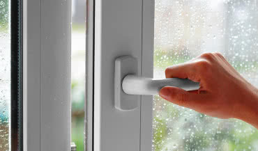 Sposoby otwierania okien - które sprawdzą się w Twoim domu?
