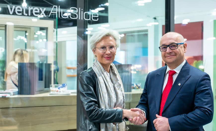 Nowe drzwi tarasowe vetrex Alu Slide na aluminiowym systemie Yawal