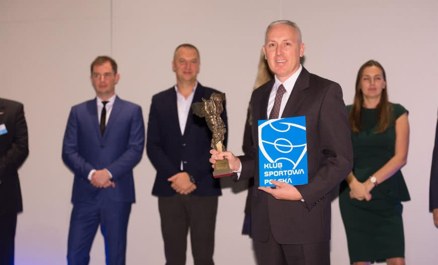 Nagrody dla firmy RUUKKI za wsparcie budowy Hali KS Cracovia 1906 z Centrum Sportu Osób Niepełnosprawnych