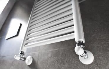 Grzejniki łazienkowe drabinkowe - kilka porad dla instalatorów