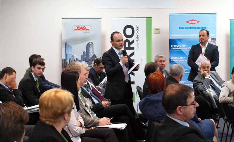 Obrady III Kongresu Stolarki Polskiej w Falentach