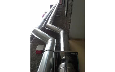 Pożar sadzy w kominie – jak go uniknąć?