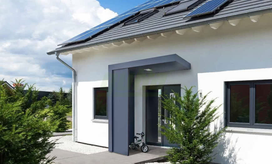 Wielofunkcyjny panel boczny do serii zadaszeń BS