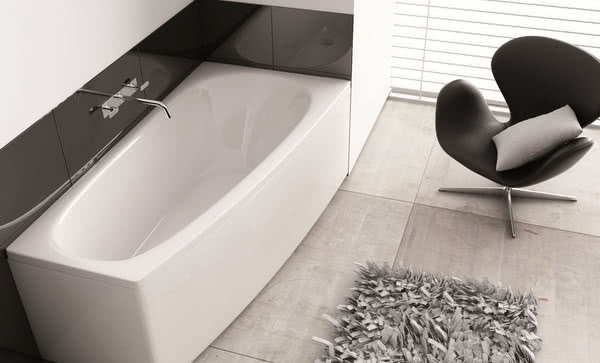 Asymetria w łazience z Aquaform