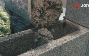 Jak przygotować beton do budowy ogrodzenia?