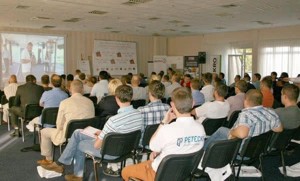 Selena patronem pierwszego Konwentu dla Montażystów, Dilerów, Producentów i Dostawców Stolarki