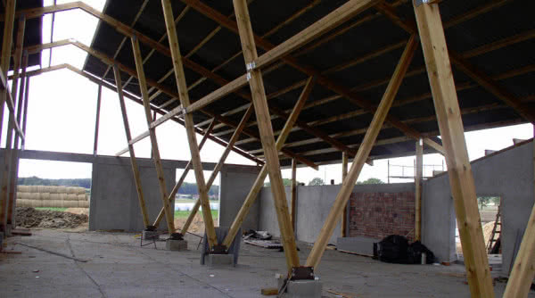 Konstrukcja budynku inwentarskiego