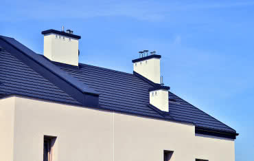 Dach bezokapowy – piękny, ale wymagający. Fakty i mity