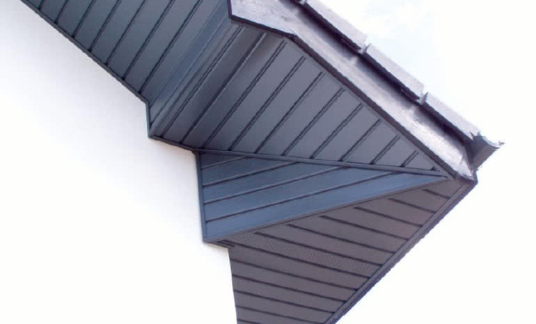 Podsufitka dachowa jednokolorowa